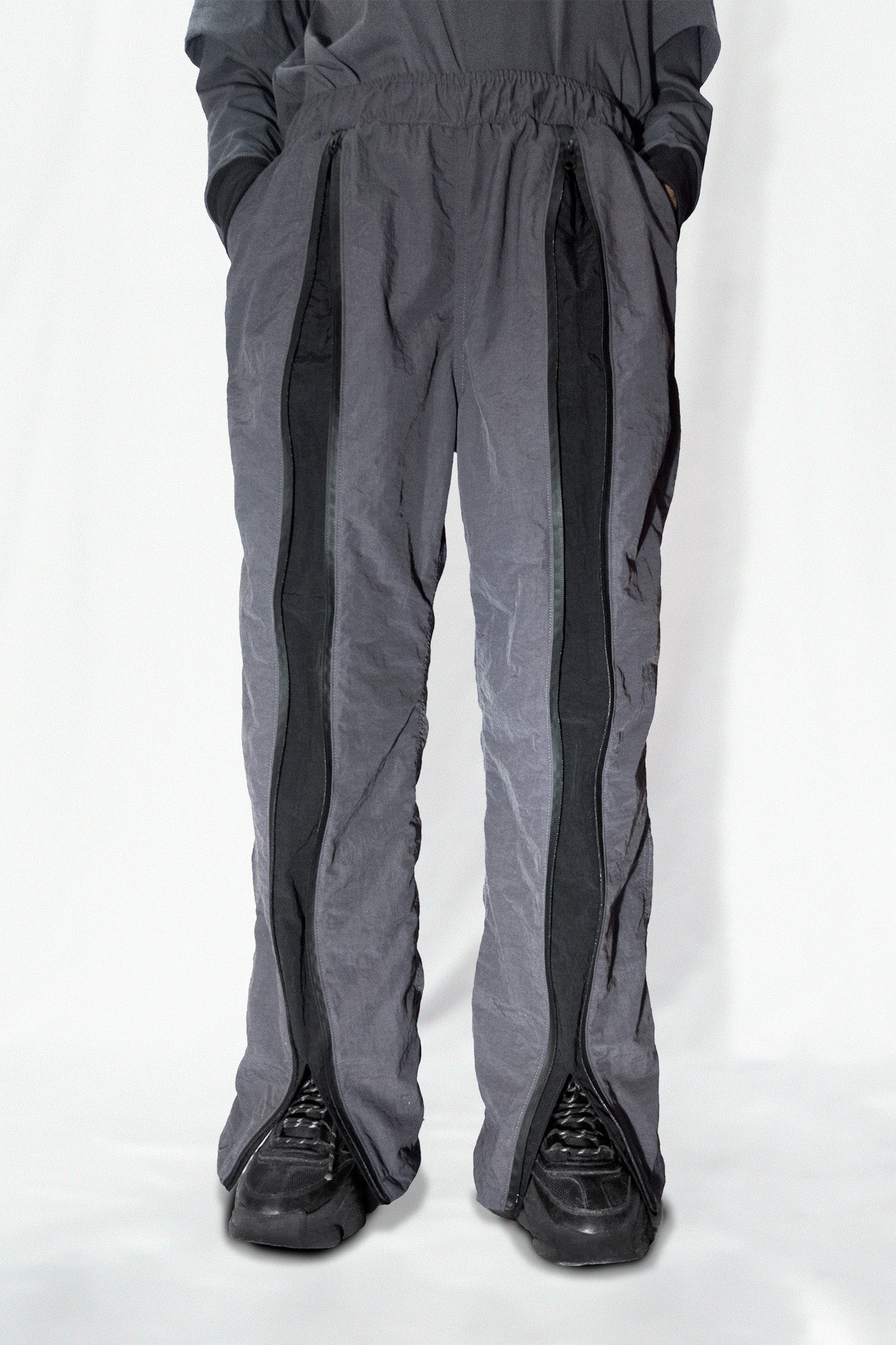 Pantalón Unisex con cierres "Nova-Ryo" Plomo