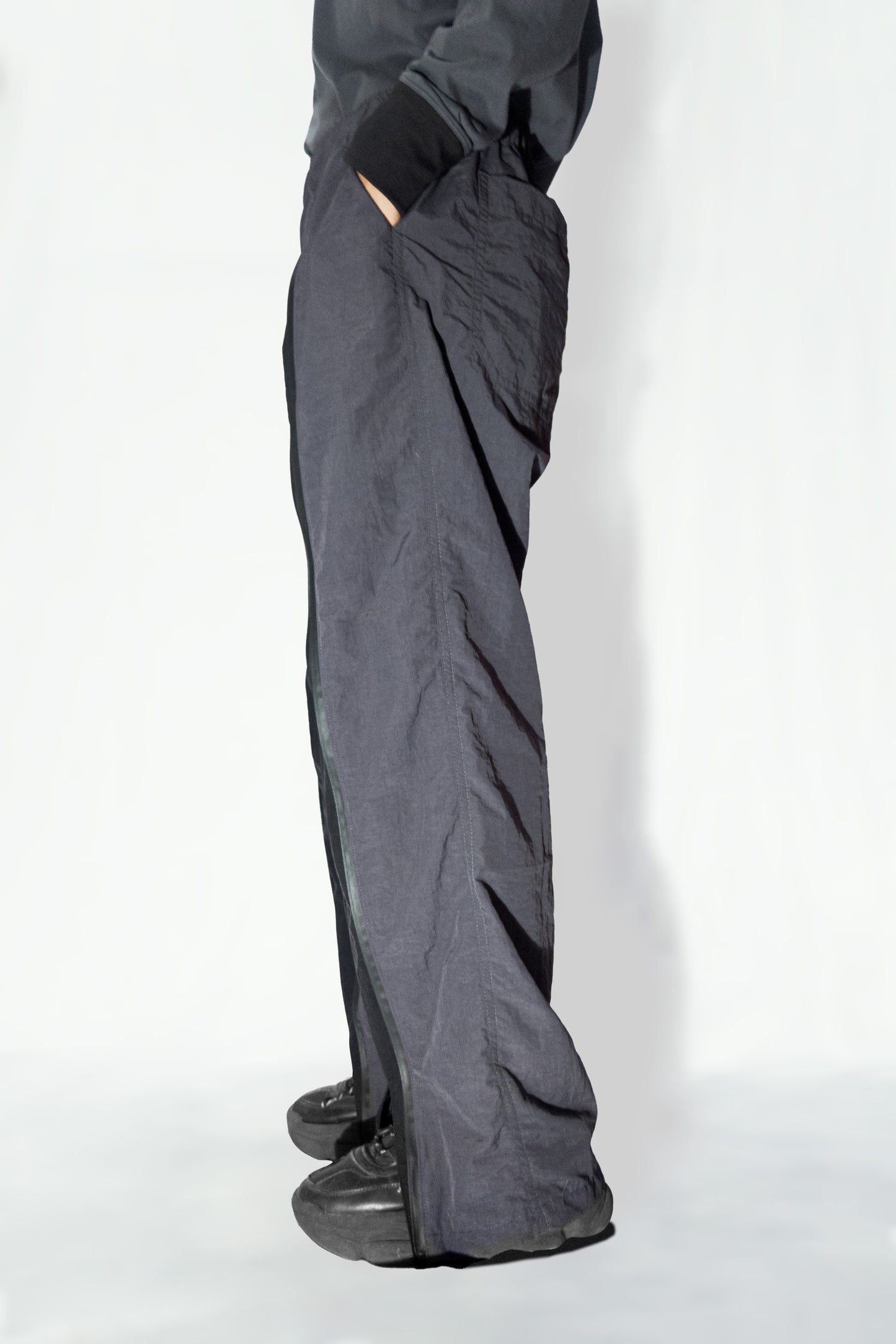 Pantalón Unisex con cierres "Nova-Ryo" Plomo